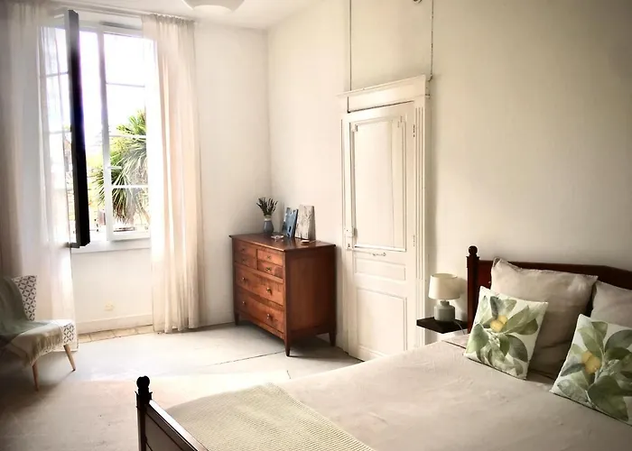 Maison De Maitre Elegia 3*