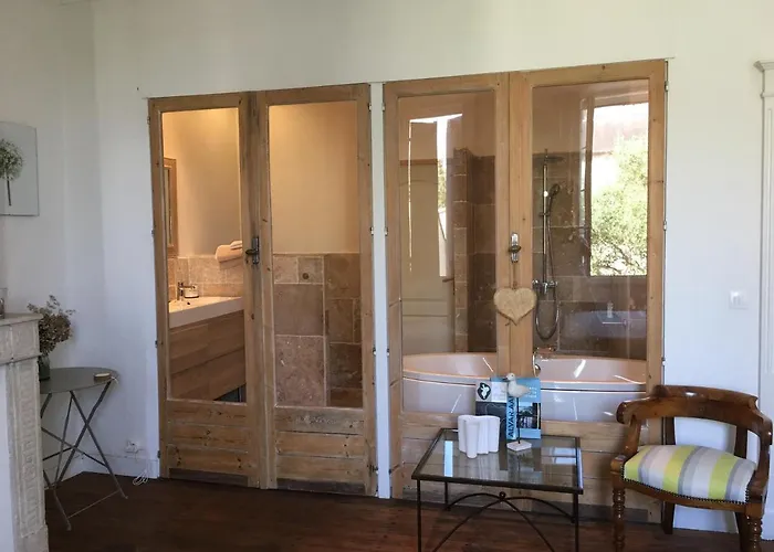 Maison De Maitre Elegia 게스트하우스 카스티용 라 바타이유