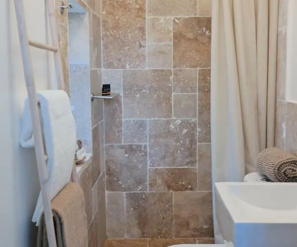 Maison De Maitre Elegia 3* 카스티용 라 바타이유