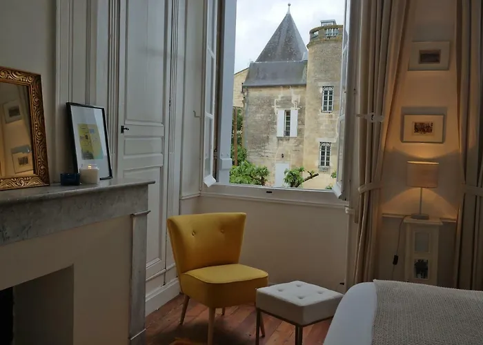 Maison De Maitre Elegia 게스트하우스 3*