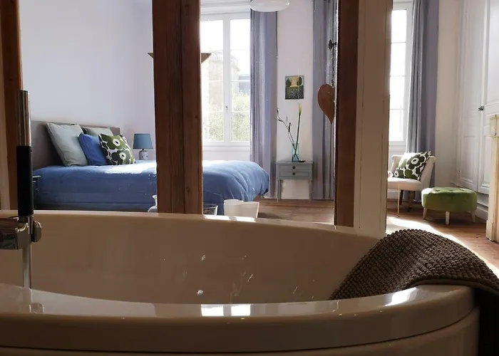 게스트하우스 Maison De Maitre Elegia 3*